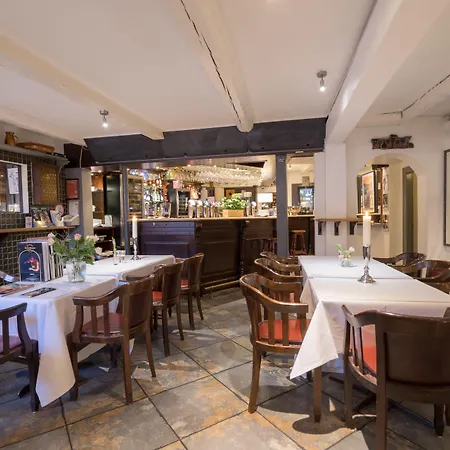 ホテル Dania シルケボー