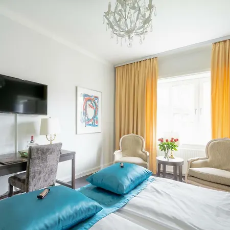 Hotel Dania 3*